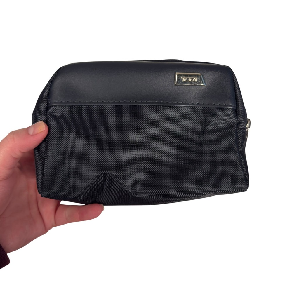 Tumi Pouch Small Black Ballistic Nylon Delta Travel Kit Minimalist Utility Bag